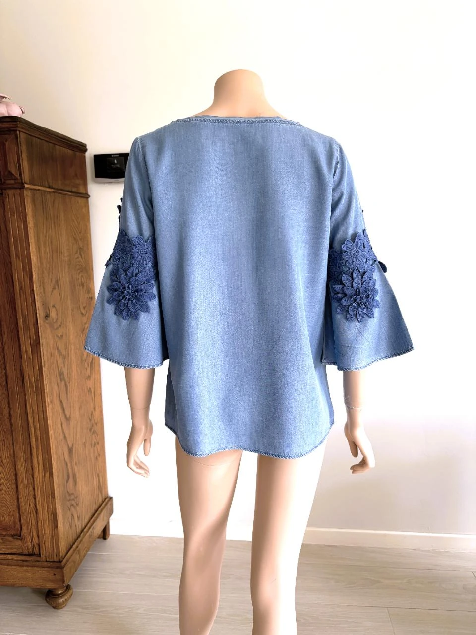 🌼 More & More lyocell blouse – maat 36 – denim look & geborduurde mouwen